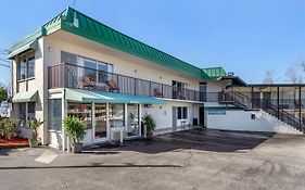 Econo-Lodge Of Conway